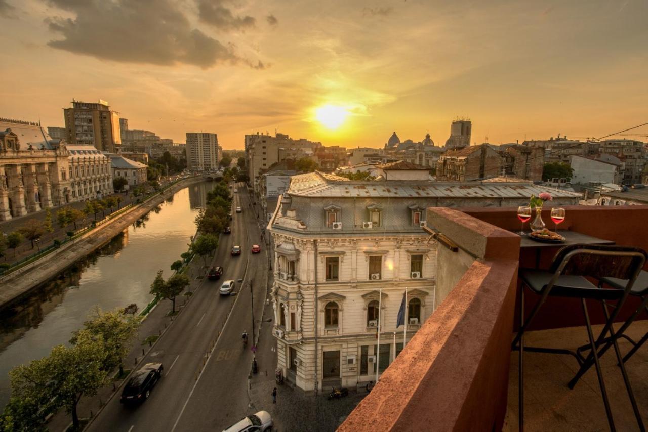 Baroque Splendor: Breathtaking Views & Design Apartamento Bucarest Exterior foto