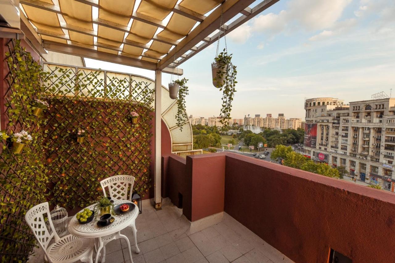 Baroque Splendor: Breathtaking Views & Design Apartamento Bucarest Exterior foto